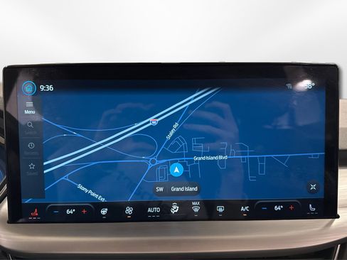 Used 2024 Ford Escape Platinum image 28