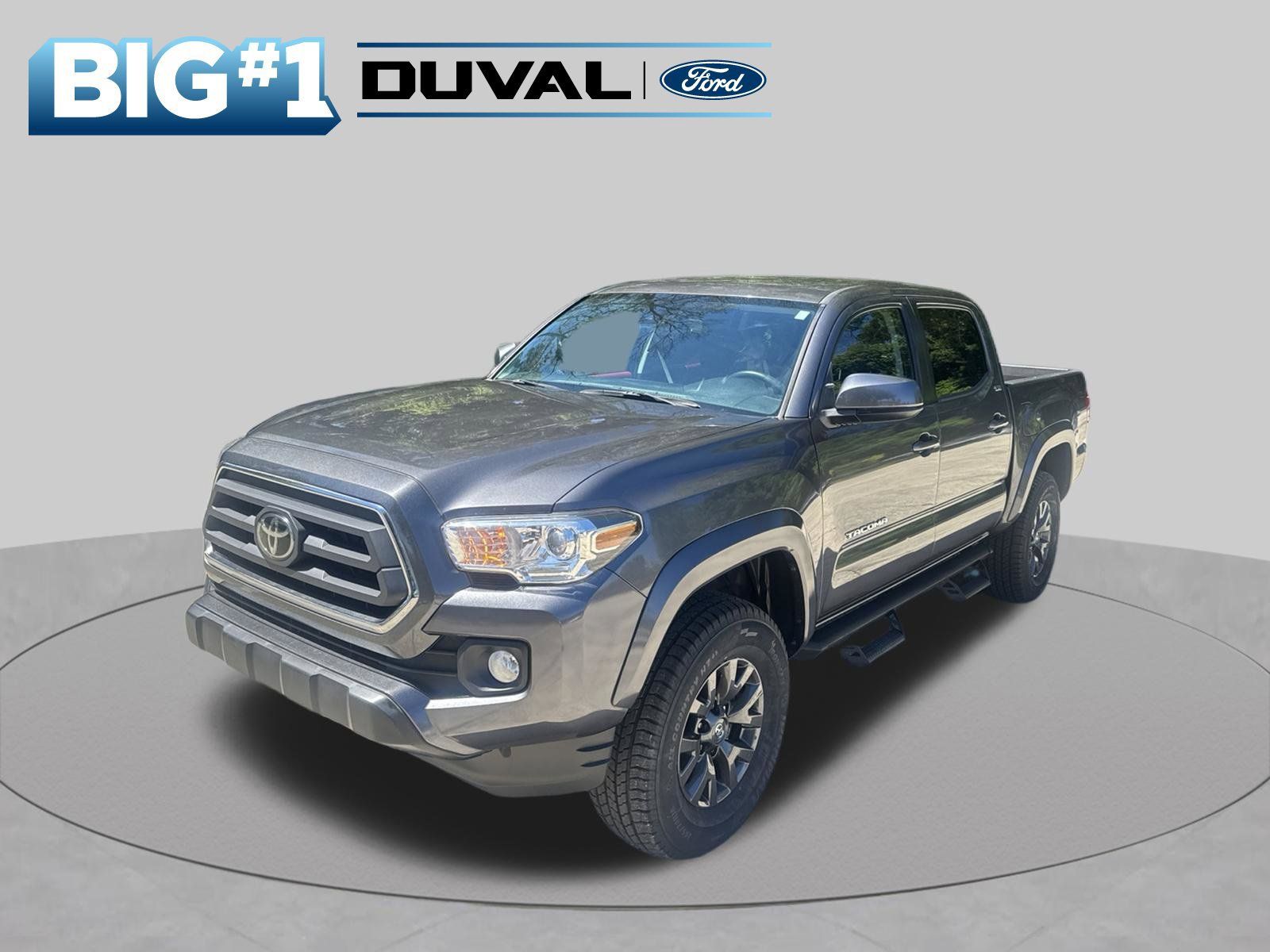 Used 2021 Toyota Tacoma SR5 RWD image 3