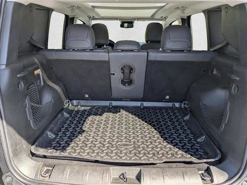 Used 2020 Jeep Renegade Limited image 30