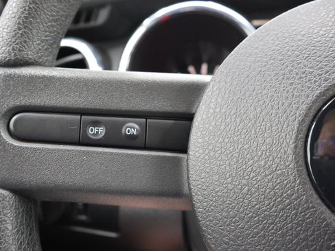 Used 2007 Ford Mustang GT Premium RWD image 15
