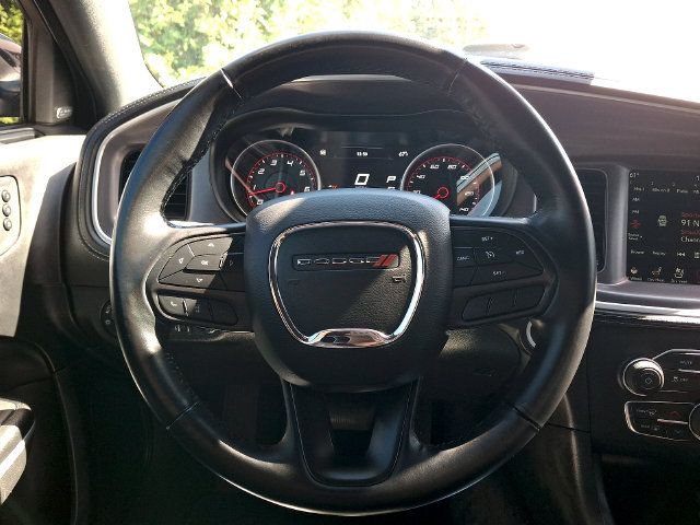 Used 2022 Dodge Charger SXT w/ Plus Group RWD image 18
