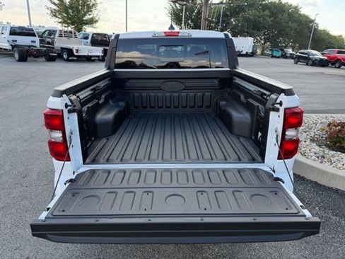 New 2025 Ford Maverick Lobo image 23