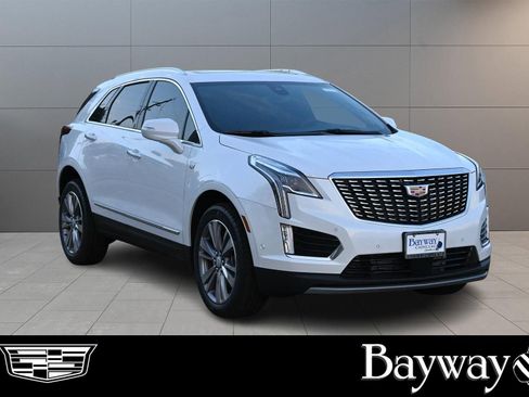 New 2026 Cadillac XT5 Premium Luxury w/ Driver Assist Package image 3