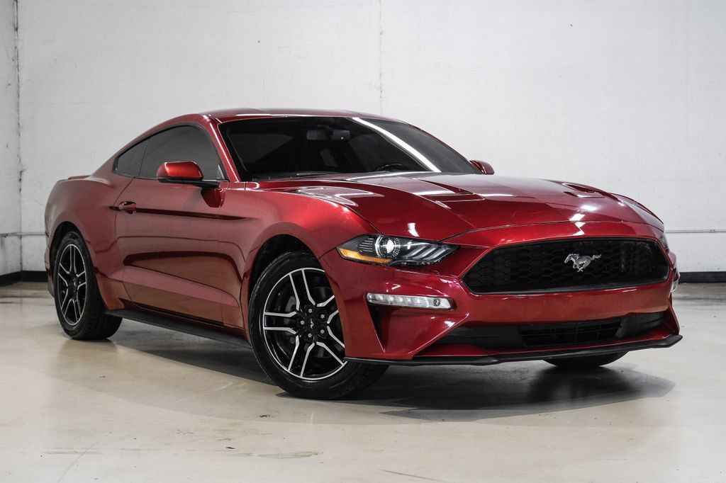 Used 2019 Ford Mustang Coupe RWD image 8