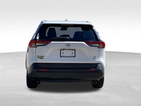 Used 2024 Toyota RAV4 LE image 7