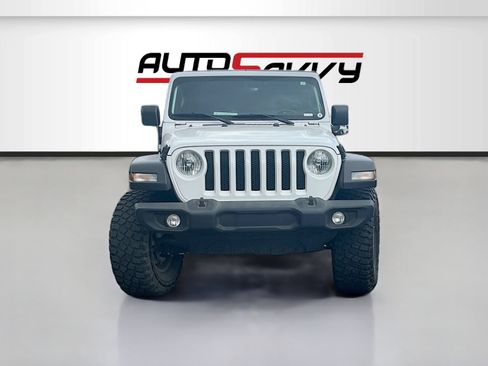 Used 2022 Jeep Wrangler Unlimited Sport AWD/4WD image 2