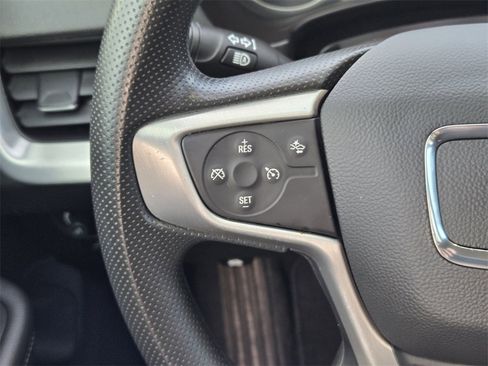 Used 2022 GMC Terrain SLE w/ Driver Convenience Package image 25