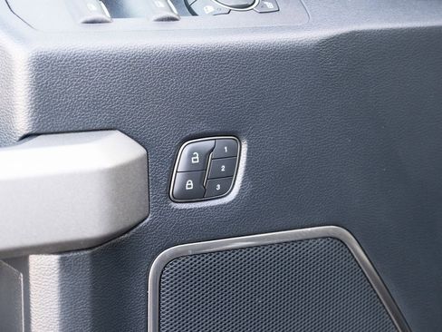 Used 2020 Ford F150 Raptor w/ Equipment Group 802A Luxury image 16