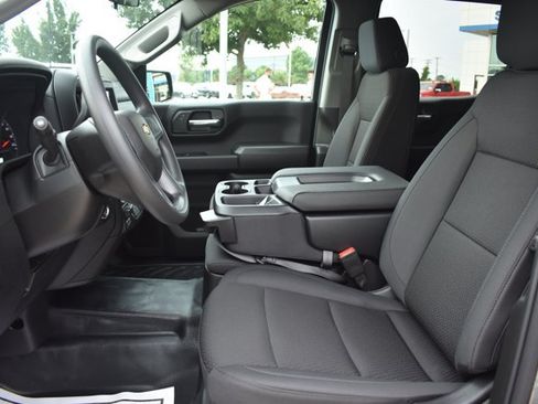 New 2026 Chevrolet Silverado 1500 W/T w/ WT Value Package AWD/4WD image 15