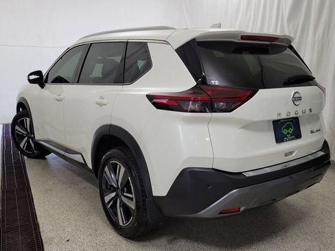 Used 2023 Nissan Rogue SL w/ SL Premium Package image 7