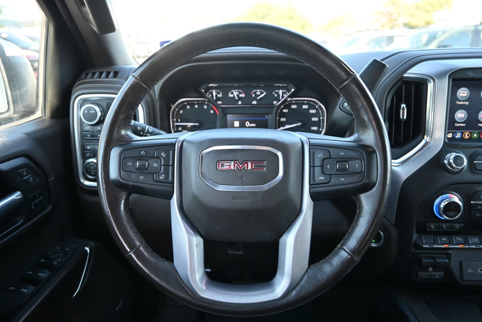 Used 2022 GMC Sierra 1500 SLT AWD/4WD image 10
