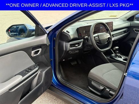 Used 2025 Kia K4 FWD image 8