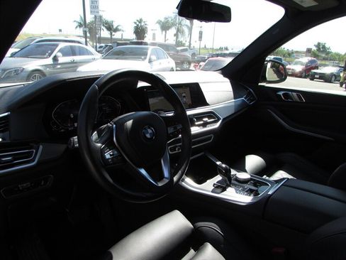 Used 2023 BMW X5 xDrive40i w/ Premium Package AWD/4WD image 10