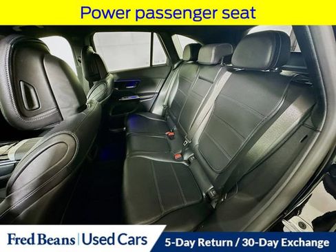 Used 2023 Mercedes-Benz GLC 300 GLC 300 image 27