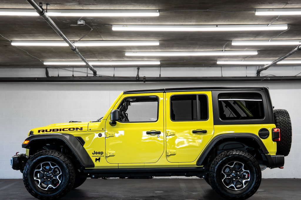 Used 2023 Jeep Wrangler Unlimited Rubicon AWD/4WD image 2