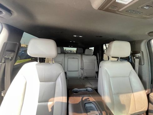 Used 2021 Chevrolet Tahoe Z71 AWD/4WD image 29