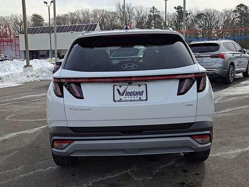 Certified 2025 Hyundai Tucson SEL image 7