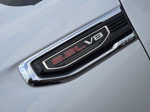 Certified 2023 GMC Sierra 1500 Denali w/ Technology Package AWD/4WD image 10