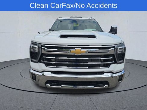 Used 2025 Chevrolet Silverado 3500 LTZ w/ LTZ Plus Package AWD/4WD image 2