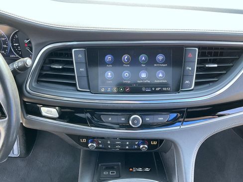 Certified 2023 Buick Enclave Avenir AWD/4WD image 13