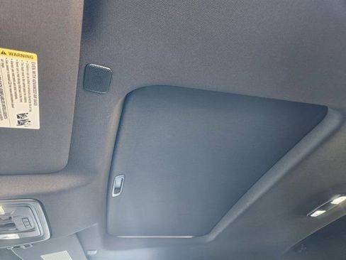 Used 2022 GMC Sierra 1500 AT4 w/ AT4 Premium Package image 27