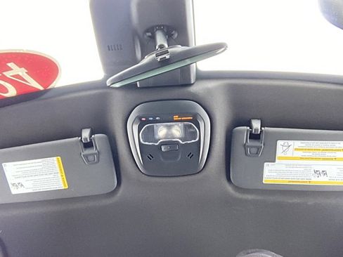 Used 2024 Buick Envista Preferred w/ Convenience I Package image 26