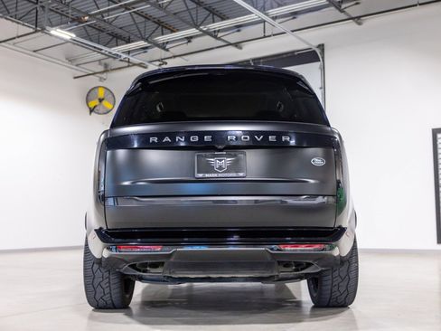 Used 2023 Land Rover Range Rover SE image 5