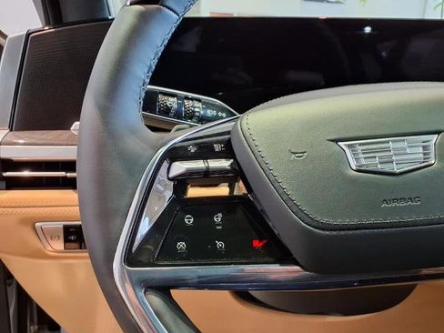 New 2025 Cadillac Escalade IQ Sport 2 image 17