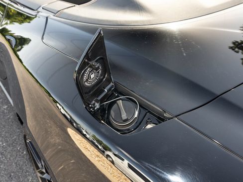 Used 2018 Aston Martin Vanquish S RWD image 44
