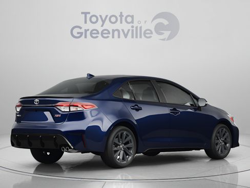 Used 2026 Toyota Corolla LE FWD image 4