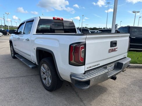 Used 2017 GMC Sierra 1500 SLT RWD image 3
