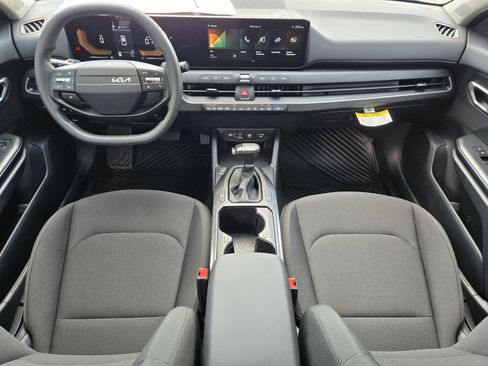 New 2026 Kia K4 FWD image 20