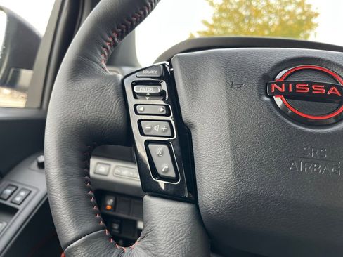 New 2026 Nissan Frontier PRO-4X w/ Pro-4x Convenience Package AWD/4WD image 11