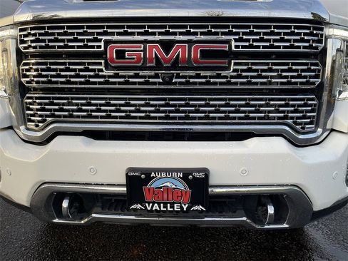 Used 2021 GMC Sierra 3500 Denali w/ Denali Ultimate Package image 32