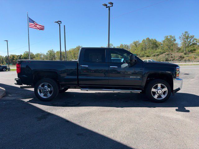 Used 2019 Chevrolet Silverado 2500 W/T w/ Snow Plow Prep Package AWD/4WD image 6