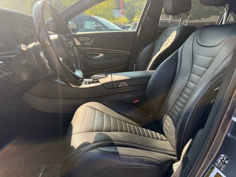 Used 2018 Mercedes-Benz S 560 4MATIC Sedan image 7