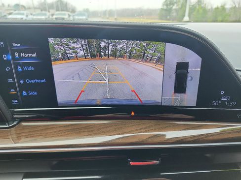 Used 2024 Cadillac Escalade Sport Platinum w/ LPO, ONYX Package image 21