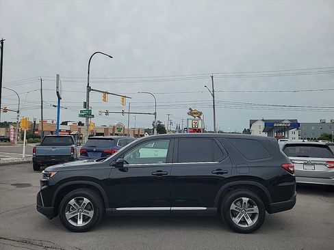 Used 2023 Honda Pilot EX-L image 2