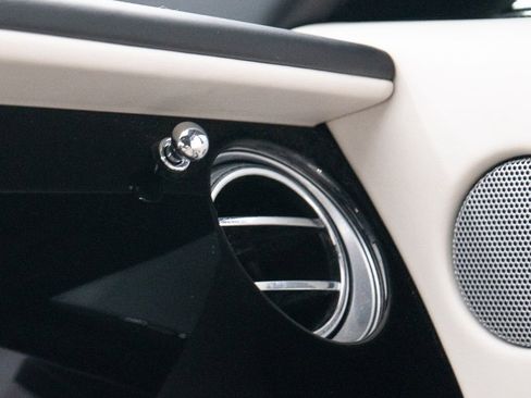 Certified 2018 Rolls-Royce Dawn RWD image 48