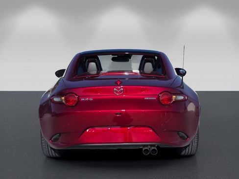 Used 2023 MAZDA MX-5 Miata Grand Touring RWD image 5