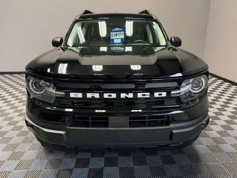 Used 2023 Ford Bronco Sport Outer Banks w/ Tech Package AWD/4WD image 4