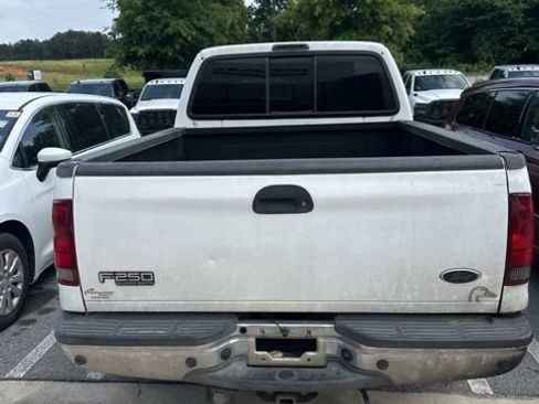Used 2003 Ford F250 Lariat AWD/4WD image 3