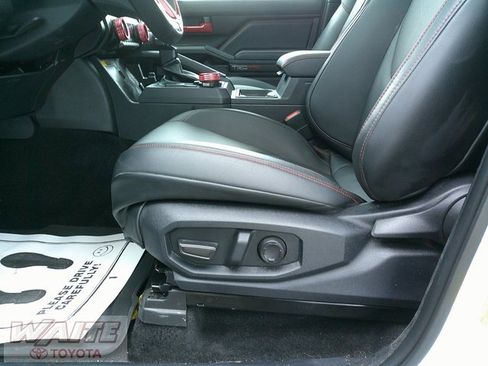 Used 2024 Toyota Tacoma TRD Pro image 24