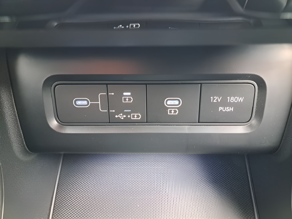 New 2026 Hyundai Tucson Limited AWD/4WD image 23