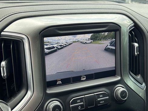 Used 2021 Chevrolet Silverado 1500 LT Trail Boss w/ Convenience Package II AWD/4WD image 24