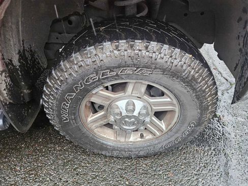 Used 2012 RAM 2500 Laramie image 6