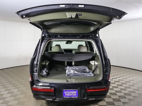 Certified 2025 Hyundai Santa Fe Calligraphy image 20