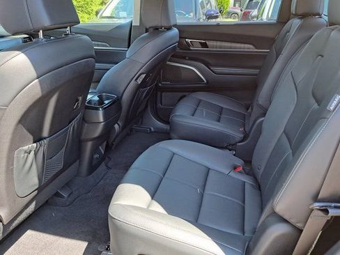 Used 2024 Kia Telluride SX FWD image 25
