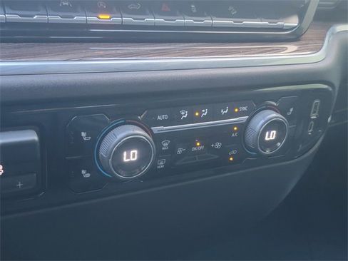 Used 2022 Chevrolet Silverado 1500 LT Trail Boss w/ Protection Package image 26