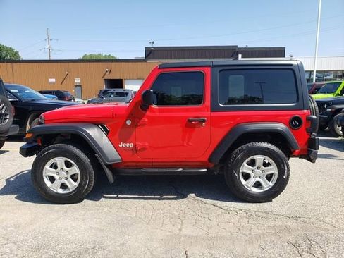 Used 2020 Jeep Wrangler Sport AWD/4WD image 7